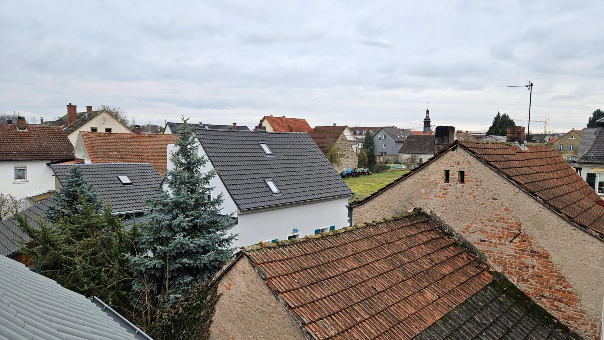 Ferienwohnung As 5 One & Two Bamberg - Modern In Ruhiger Lager Mit Balkon Халльштадт Экстерьер фото